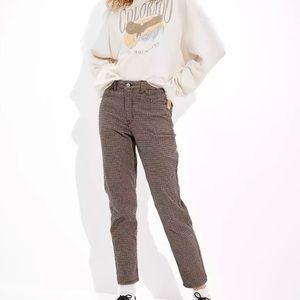 AMERICAN EAGLE Plaid Mom Pant (Brown)